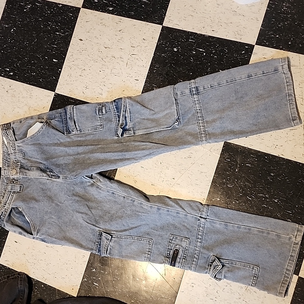NVFelix Cargos